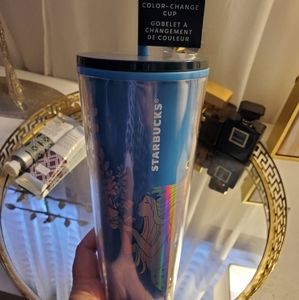 New 2021 Starbucks Holiday Tumbler